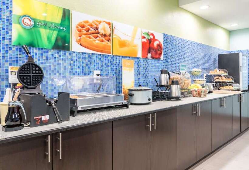 호텔 Quality Inn & Suites Alma   Fort Smith Northeast