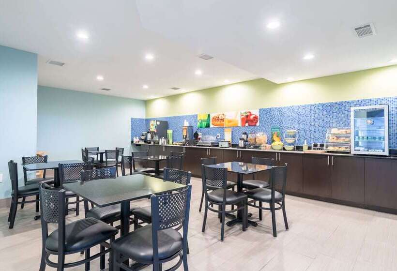 호텔 Quality Inn & Suites Alma   Fort Smith Northeast