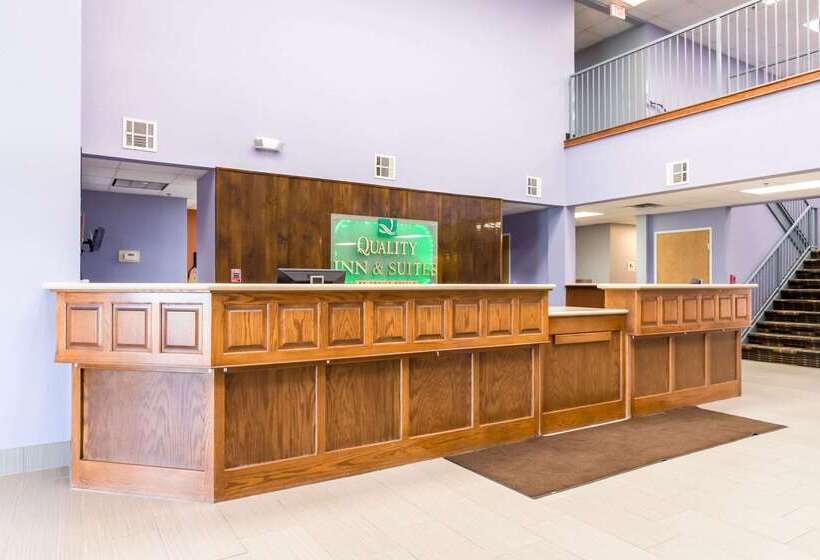 호텔 Quality Inn & Suites Alma   Fort Smith Northeast