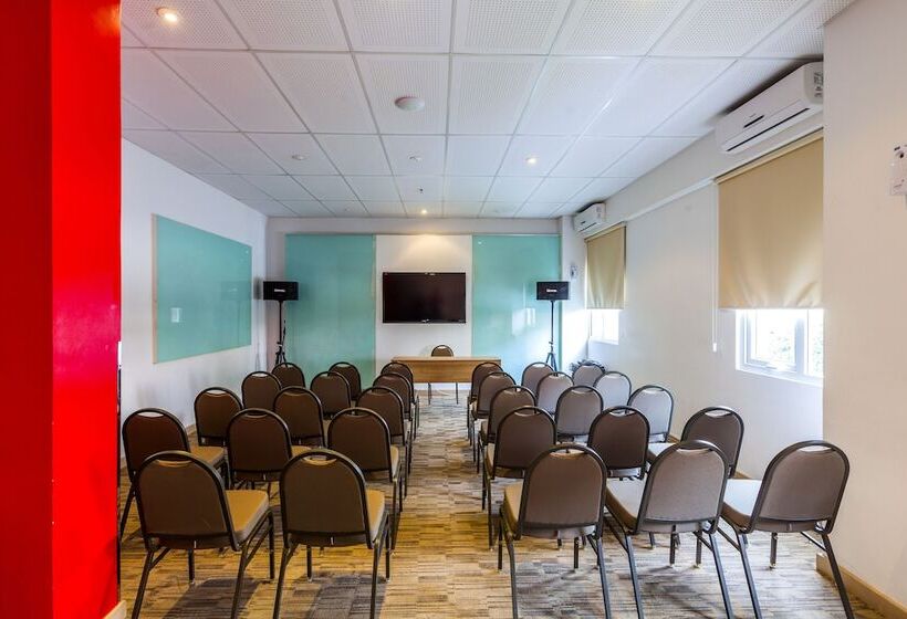 ホテル Red Planet Pekanbaru