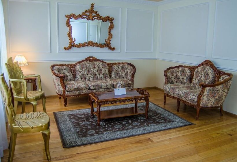 Отель Residence L´ Heritage Royal Colonial By Bluebay