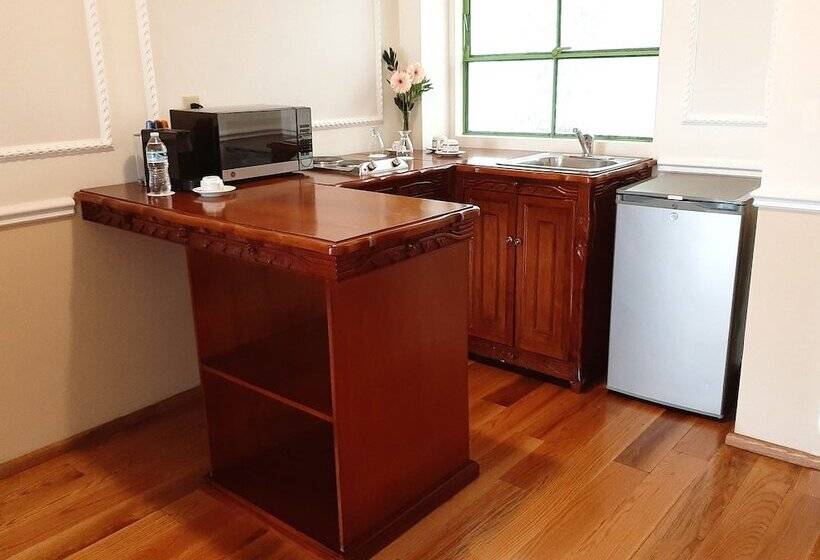 Отель Residence L´ Heritage Royal Colonial By Bluebay