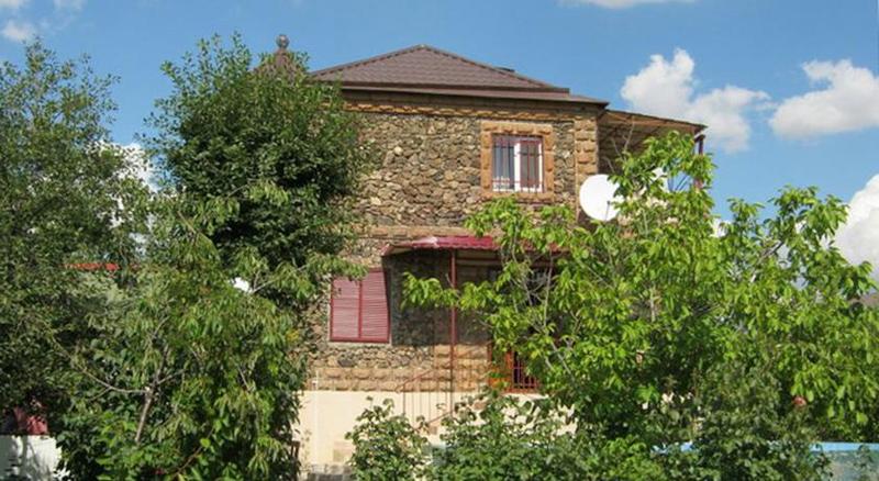 교외 호텔 Three Jugs B&b