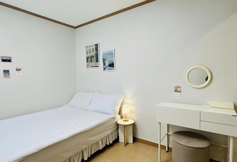 ホテル Ssh Icon Hostel