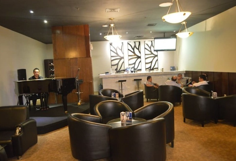 호텔 Horison Ultima Semarang