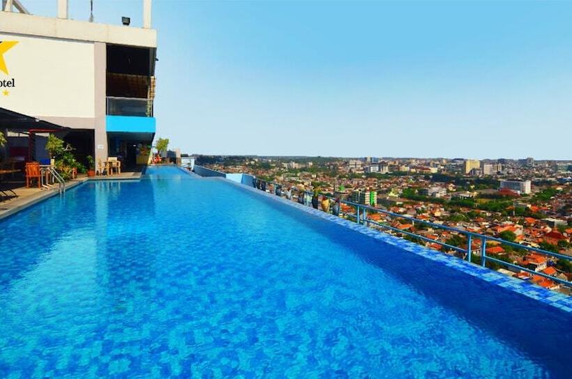 호텔 Horison Ultima Semarang