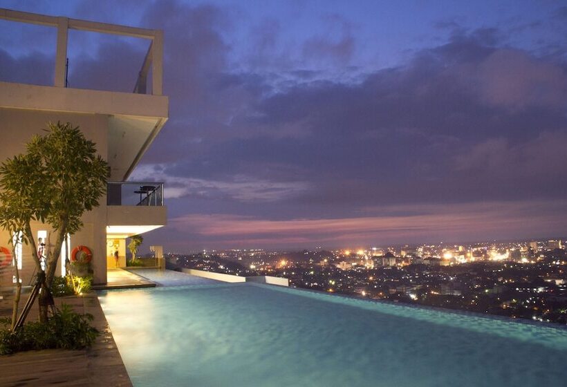 호텔 Horison Ultima Semarang