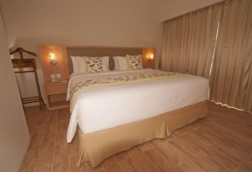 호텔 Horison Ultima Semarang