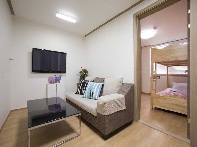 هتل Stay In Gam Jongno Hostel