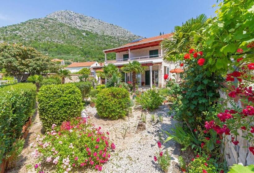 فندق Sunny House Free Parking