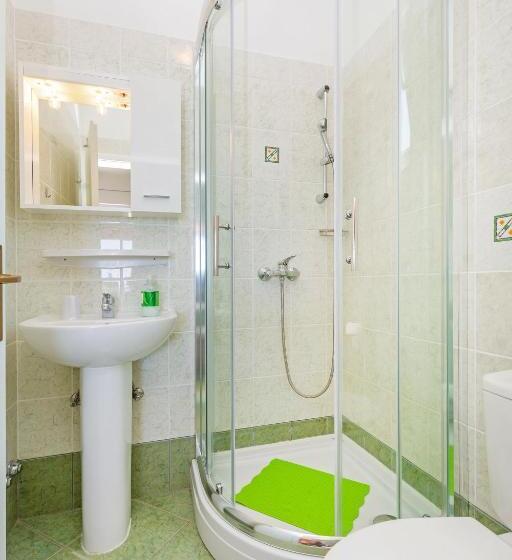 فندق Sunny House Free Parking