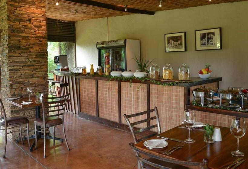 בית מלון כפרי Tala Game Reserve