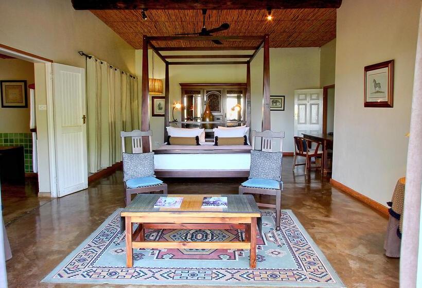 בית מלון כפרי Tala Game Reserve