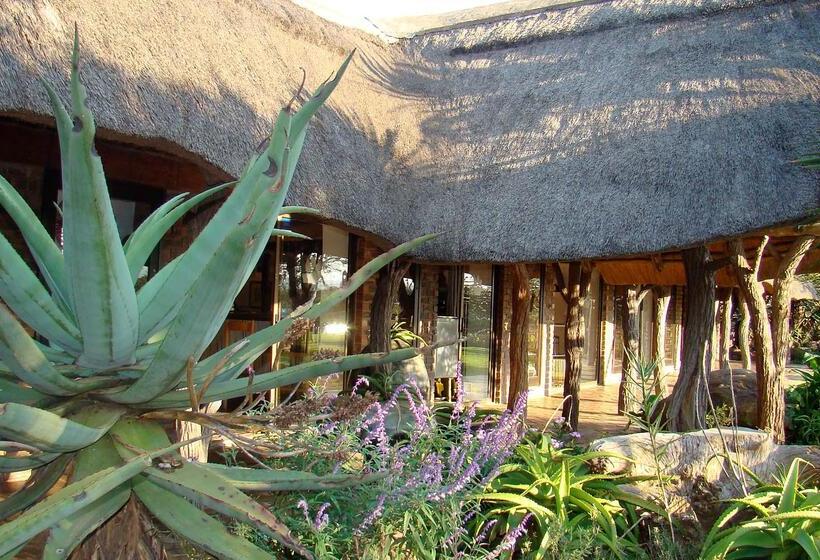 בית מלון כפרי Tala Game Reserve