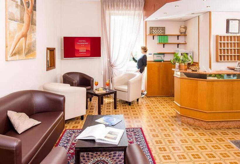 酒店 Taormina
