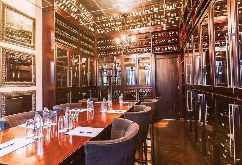 The Fairway Hotel, Spa & Golf Resort