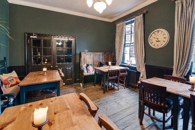 Отель The Fat Badger