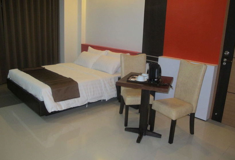 ホテル The Metropolis Suites Davao