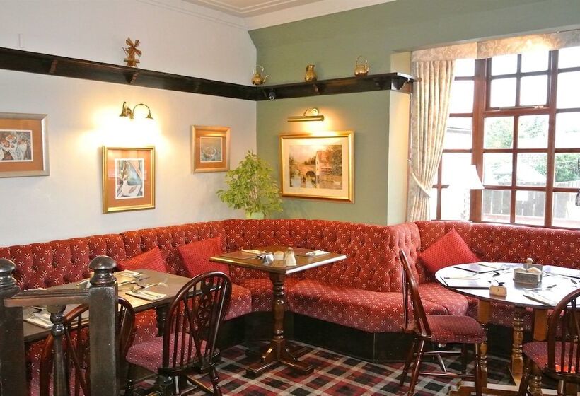 فندق The Windmill