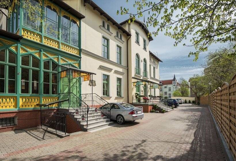 Villa Sedan   Destigo Hotels