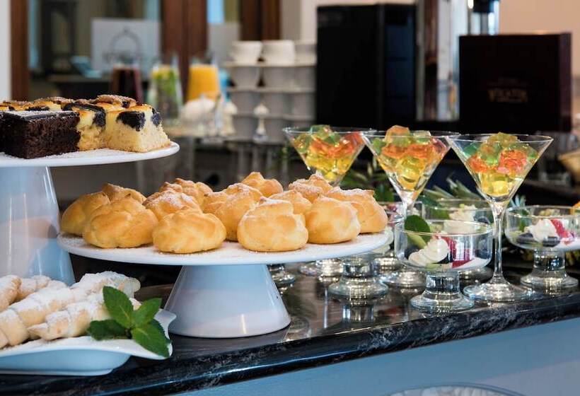 Villa Sedan   Destigo Hotels