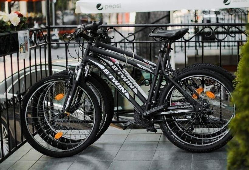 Villa Sedan   Destigo Hotels