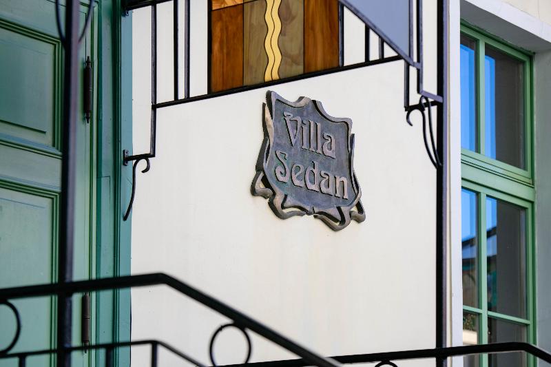 Villa Sedan   Destigo Hotels