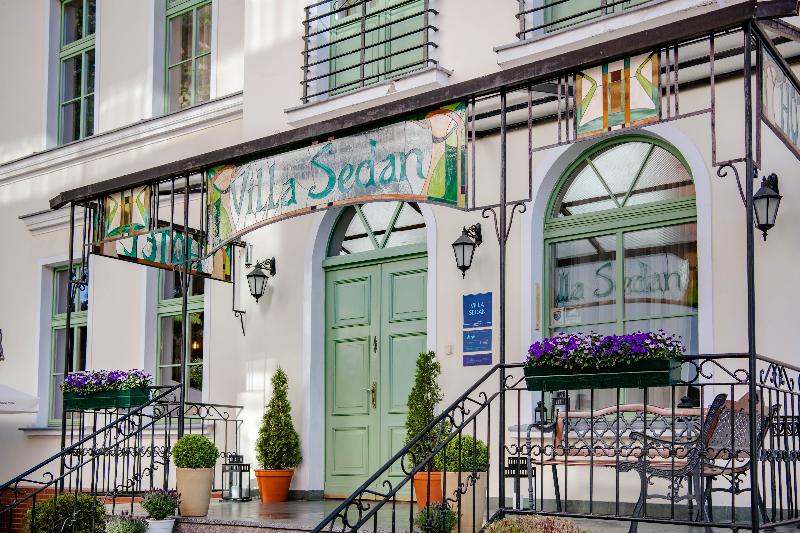 Villa Sedan   Destigo Hotels