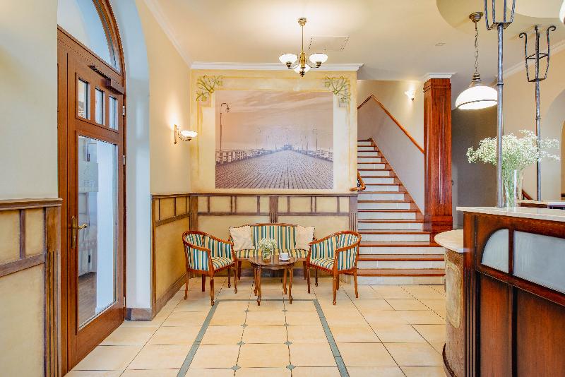 Villa Sedan   Destigo Hotels