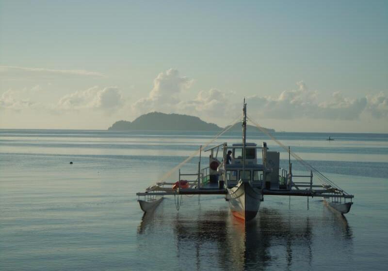 هتل Wellbeach Dive Resort