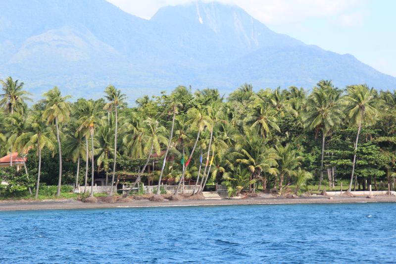 هتل Wellbeach Dive Resort