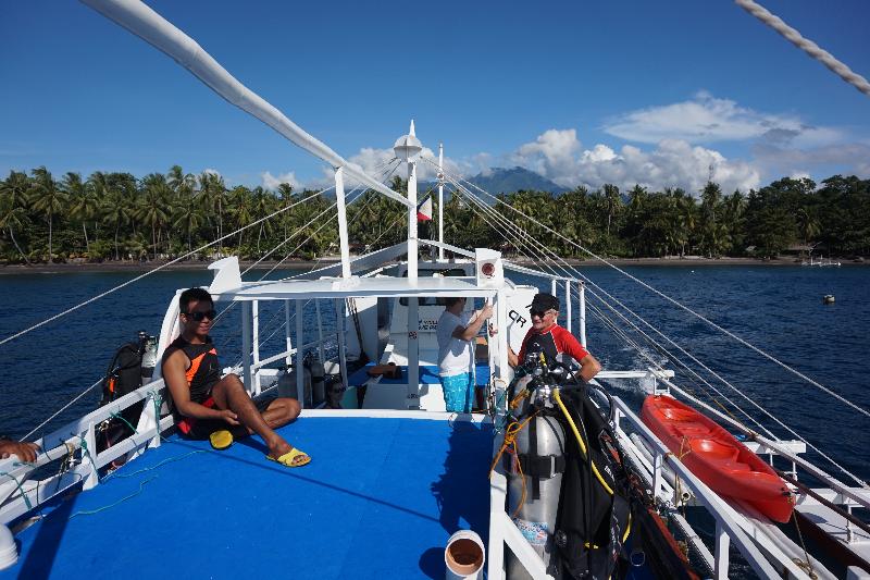 هتل Wellbeach Dive Resort