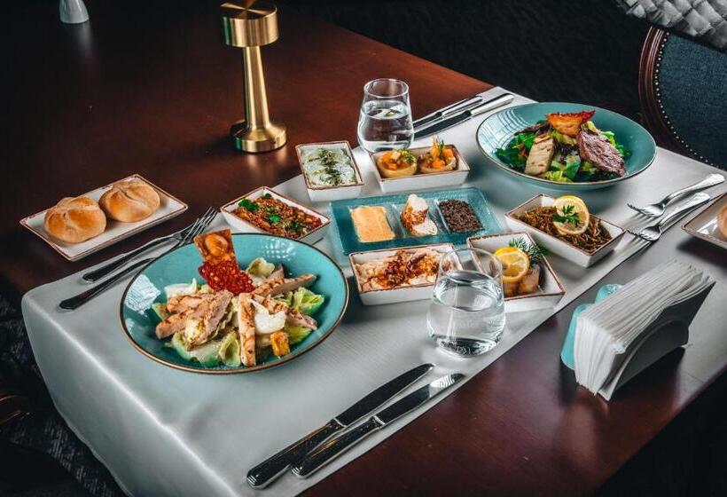 فندق Wellborn Luxury