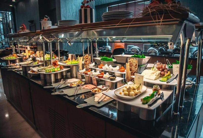 فندق Wellborn Luxury