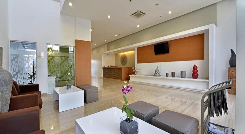 Whiz Hotel Pemuda Semarang