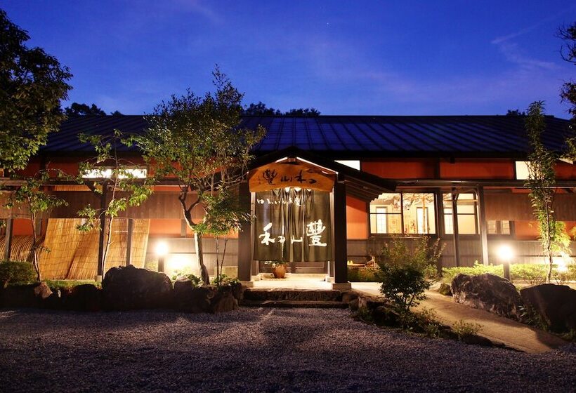 فندق Yufuin Ryoan Wazanhou
