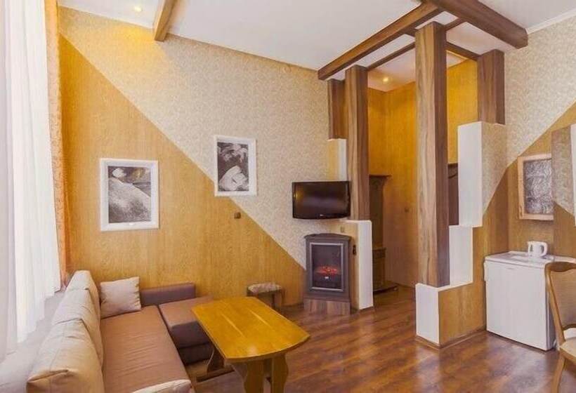 酒店 Zolotaya Bukhta