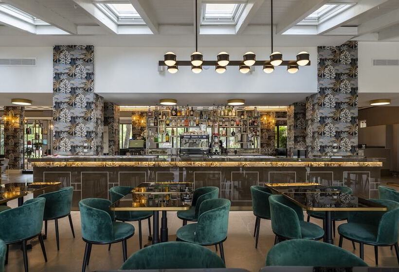 Palazzo Della Scala Spa Hotel Suites & Apartments