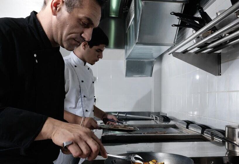 Sesa Boutique Hotel & Restaurant