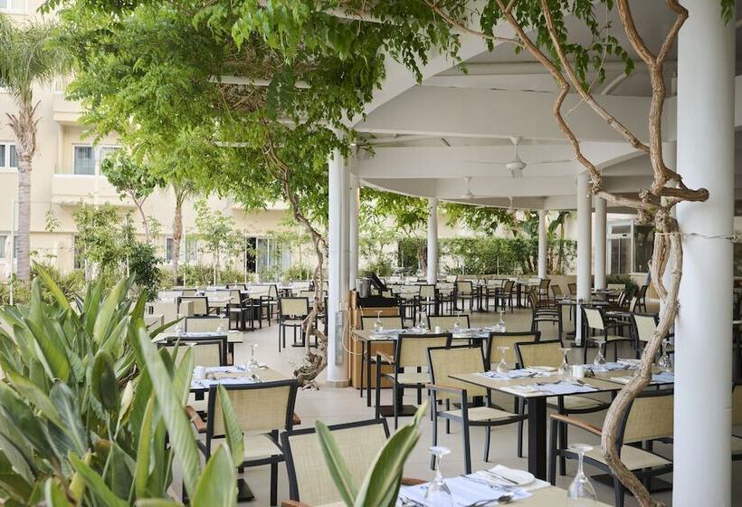 Sunrise Oasis Hotel & Waterpark