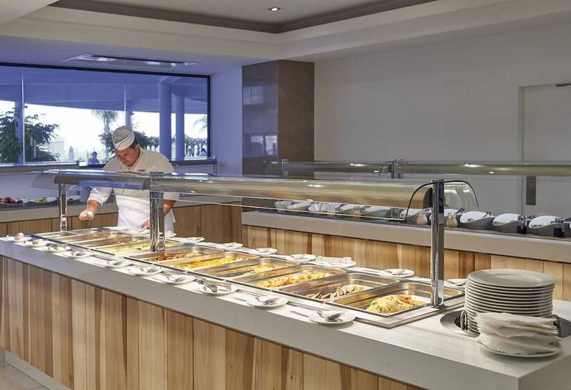 Sunrise Oasis Hotel & Waterpark