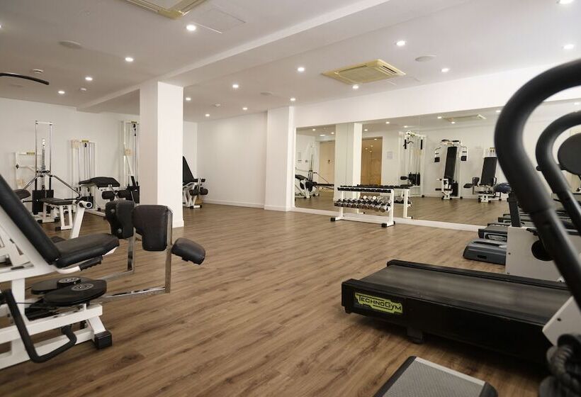 Sunrise Oasis Hotel & Waterpark