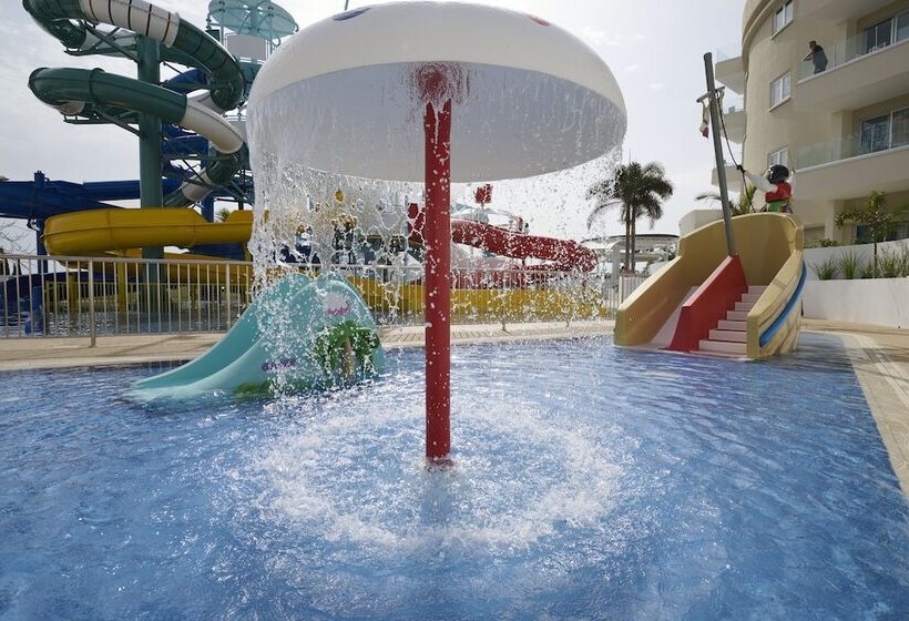 Sunrise Oasis Hotel & Waterpark