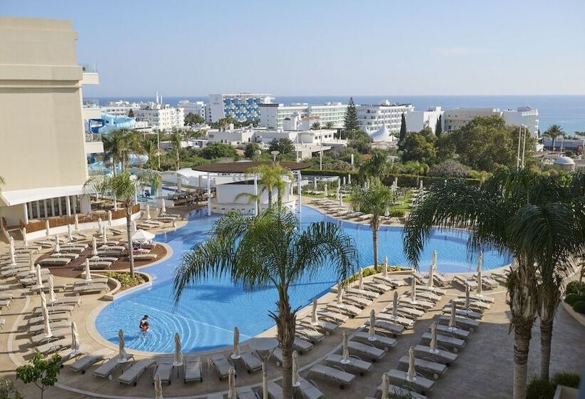 Sunrise Oasis Hotel & Waterpark