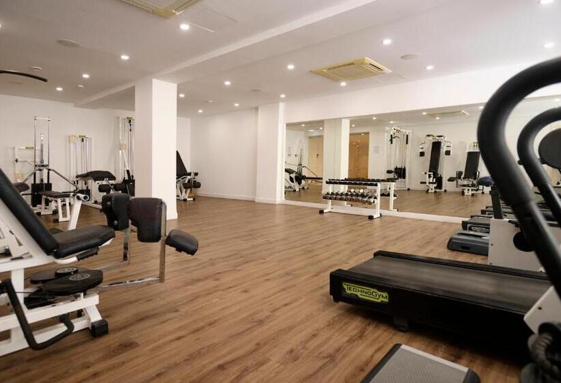 Sunrise Oasis Hotel & Waterpark