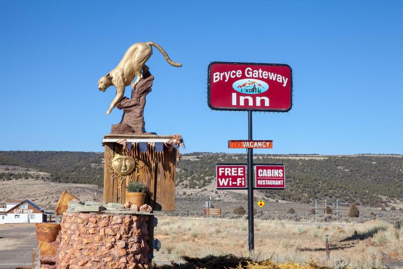 ホテル Bryce Gatewayinn Cabins