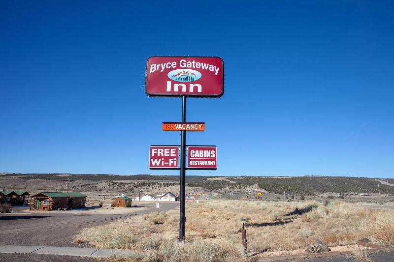 ホテル Bryce Gatewayinn Cabins
