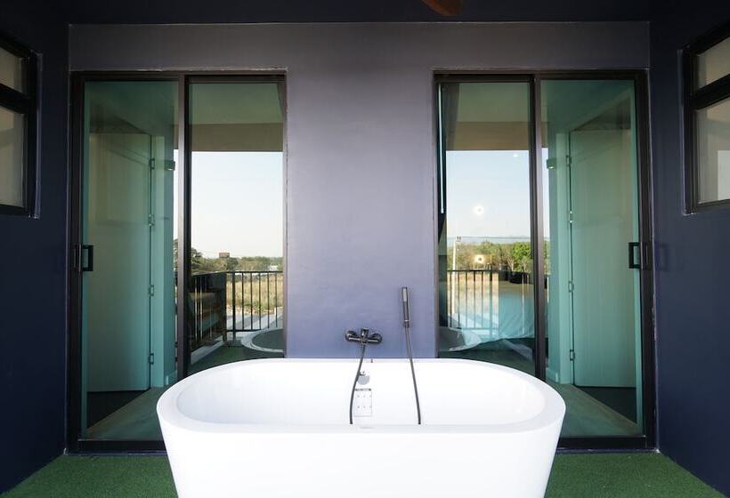 Blumonkey Hub & Hotel Chanthaburi