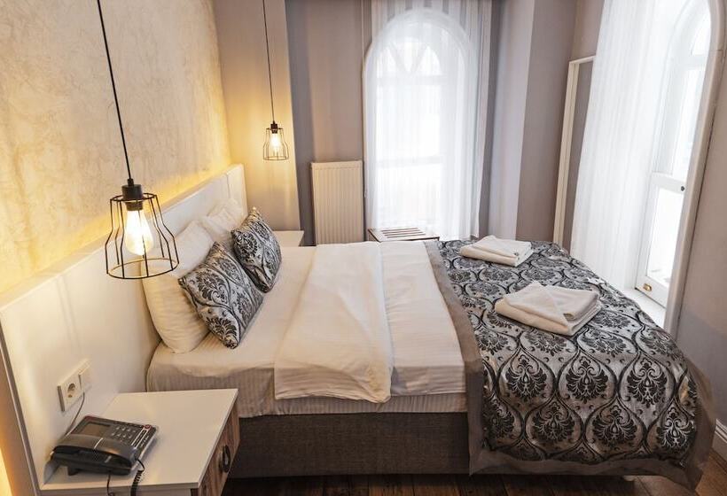 Galata Door Otel