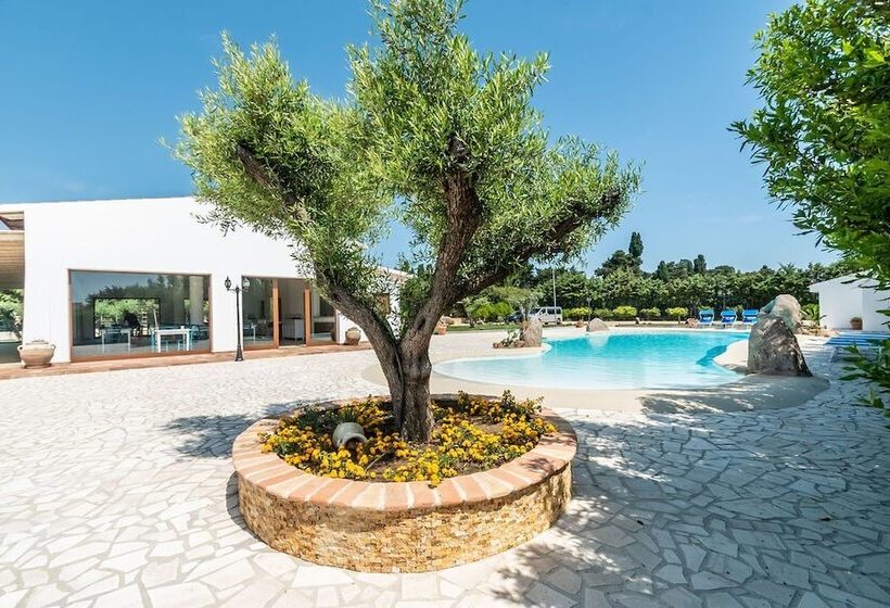 فندق فئة نجمة واحدة Sisula Country Hotel&spa